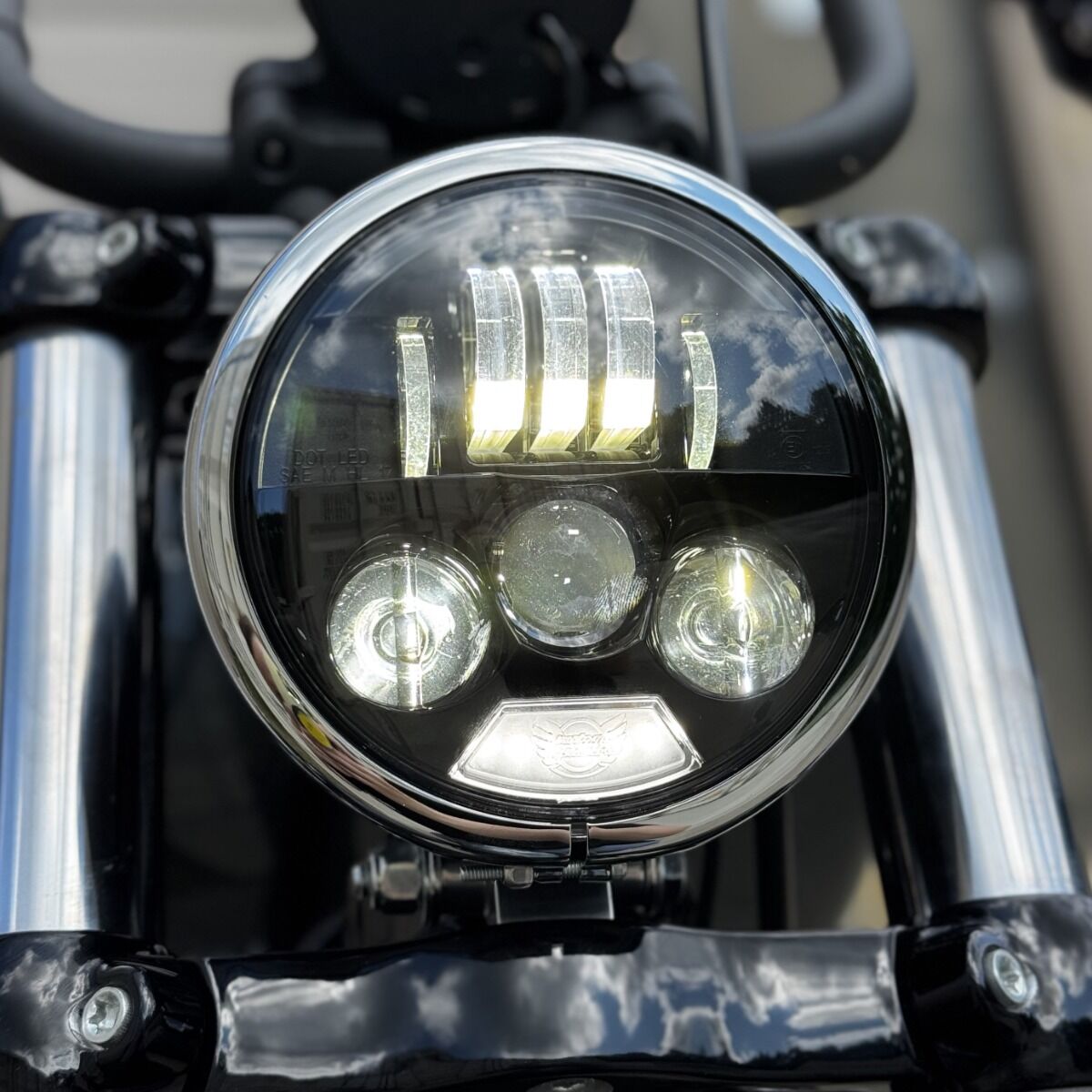 Custom Dynamics ProBEAM LED Headlight Low Rider ST | Autoplicity